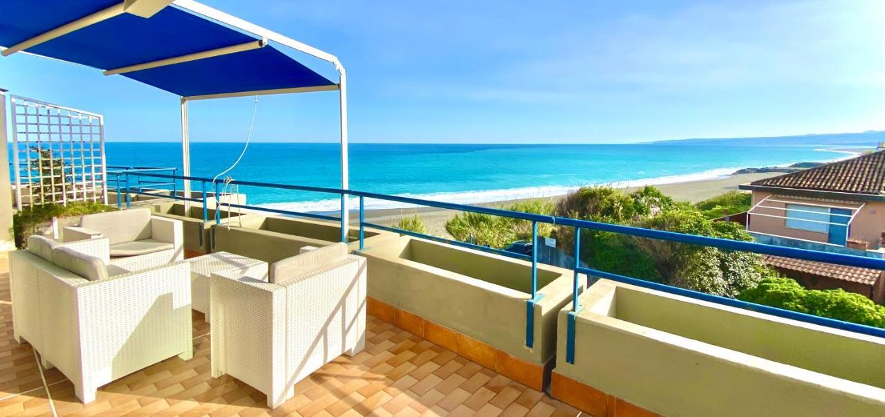 The Dream - Seafront Loft Apartment Giardini Naxos Exterior photo